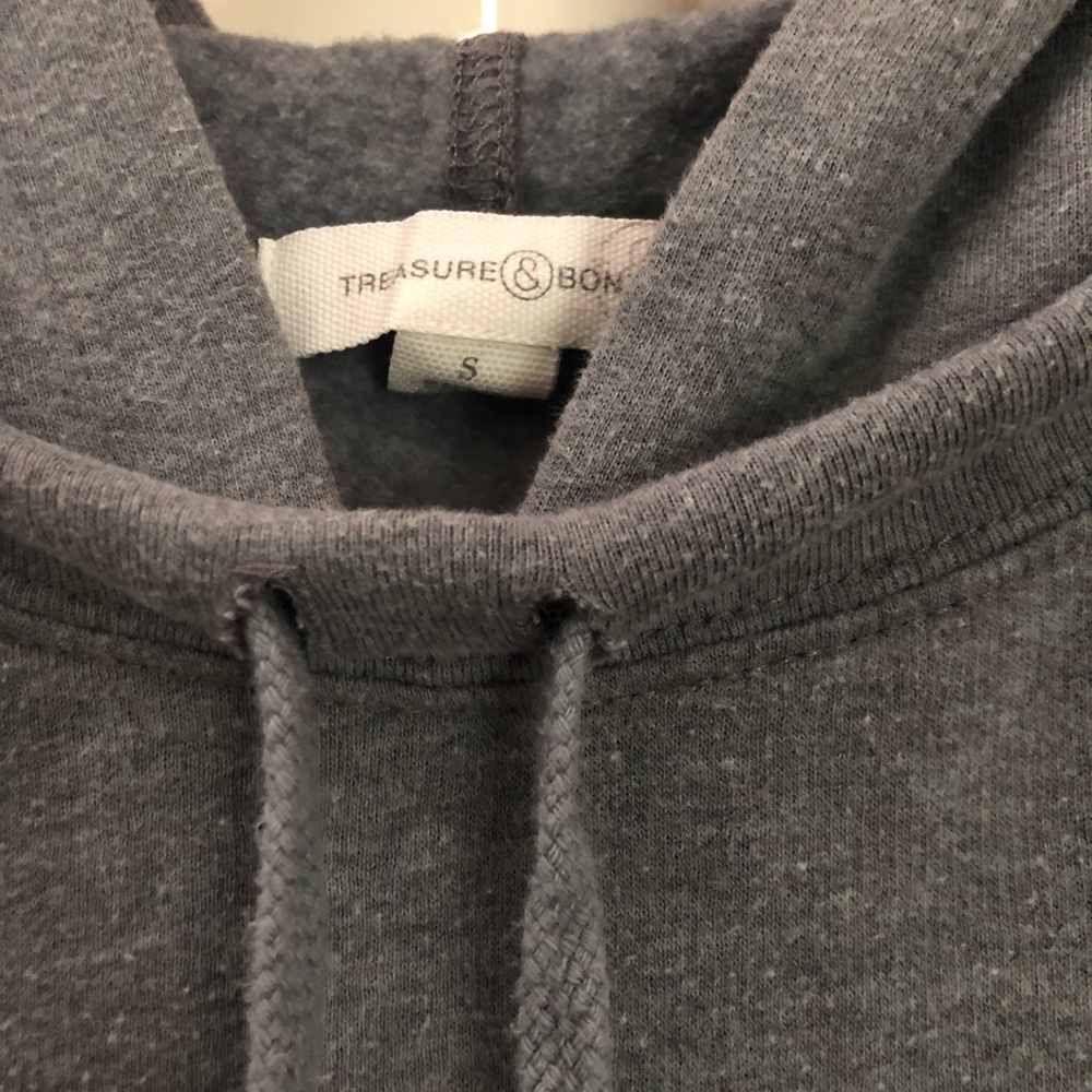 Treasure & Bond gray hoodie - Picture 3 of 5